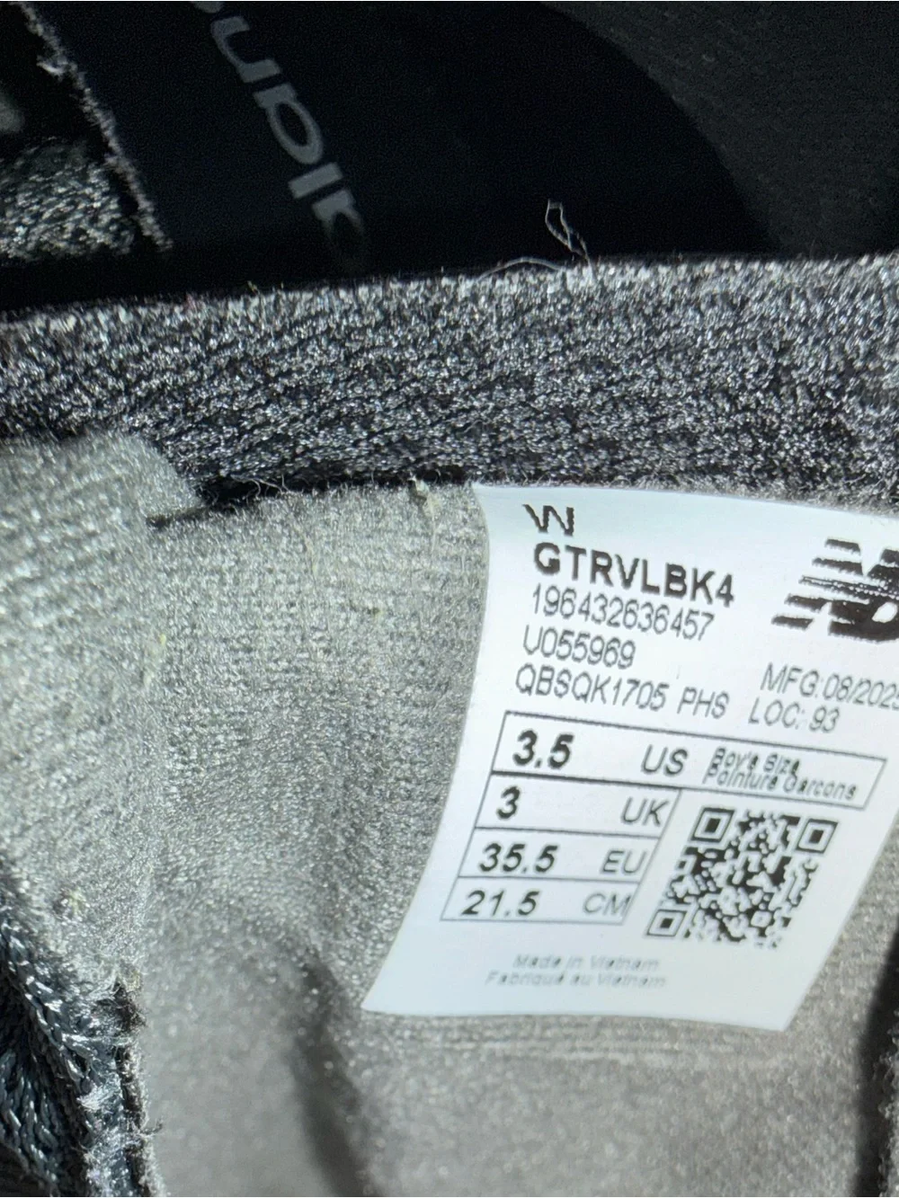 New Balance Kids BOA Sneakers in Black and Gray